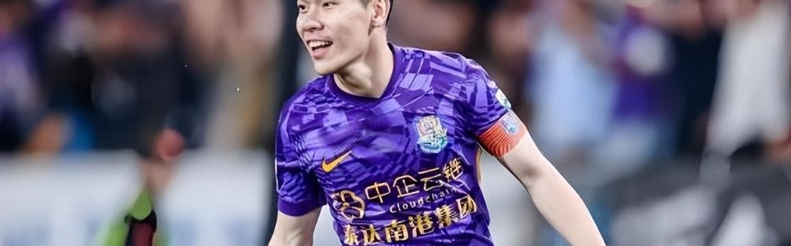 华体会体育登录入口-武汉三镇后防已迎来多条新大鱼助阵，本赛季携手挑大梁，值得期待