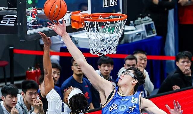 华体会体育-从落后10分到反超5分，北京凭啥轰出18-0？许利民妙招，打懵广东